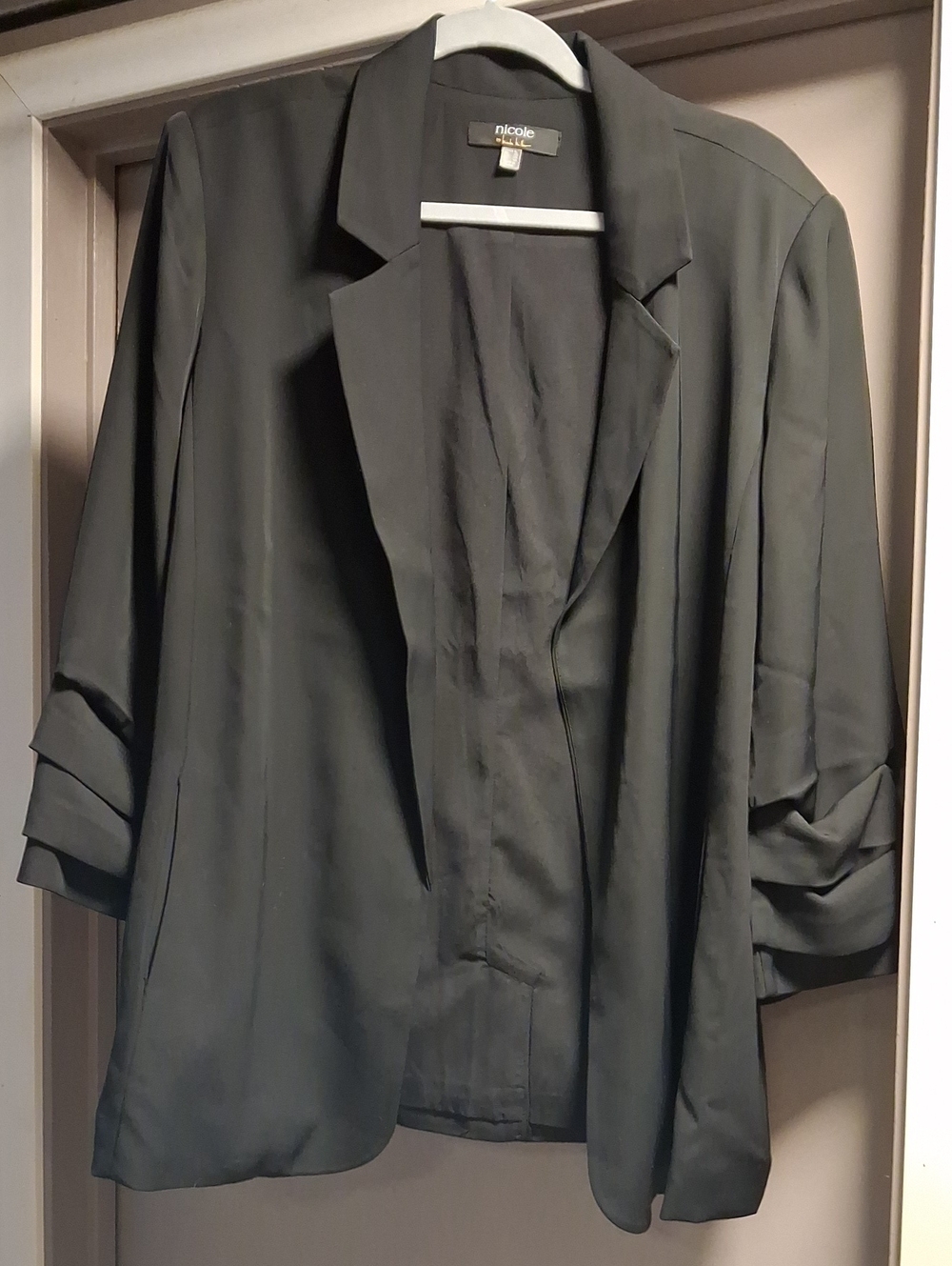 Nicole Miller Black Open-Front Draped Blazer